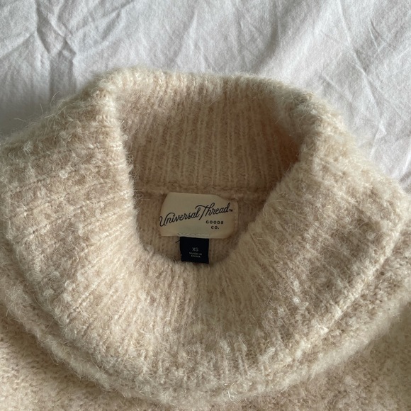 Oatmeal colored sweater dress/tunic - Picture 4 of 8